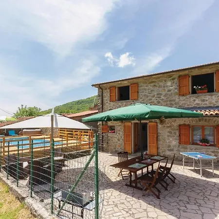 Casa Fiorini Casa de Férias
