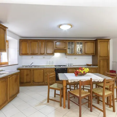 Holiday home Casa Fiorini *